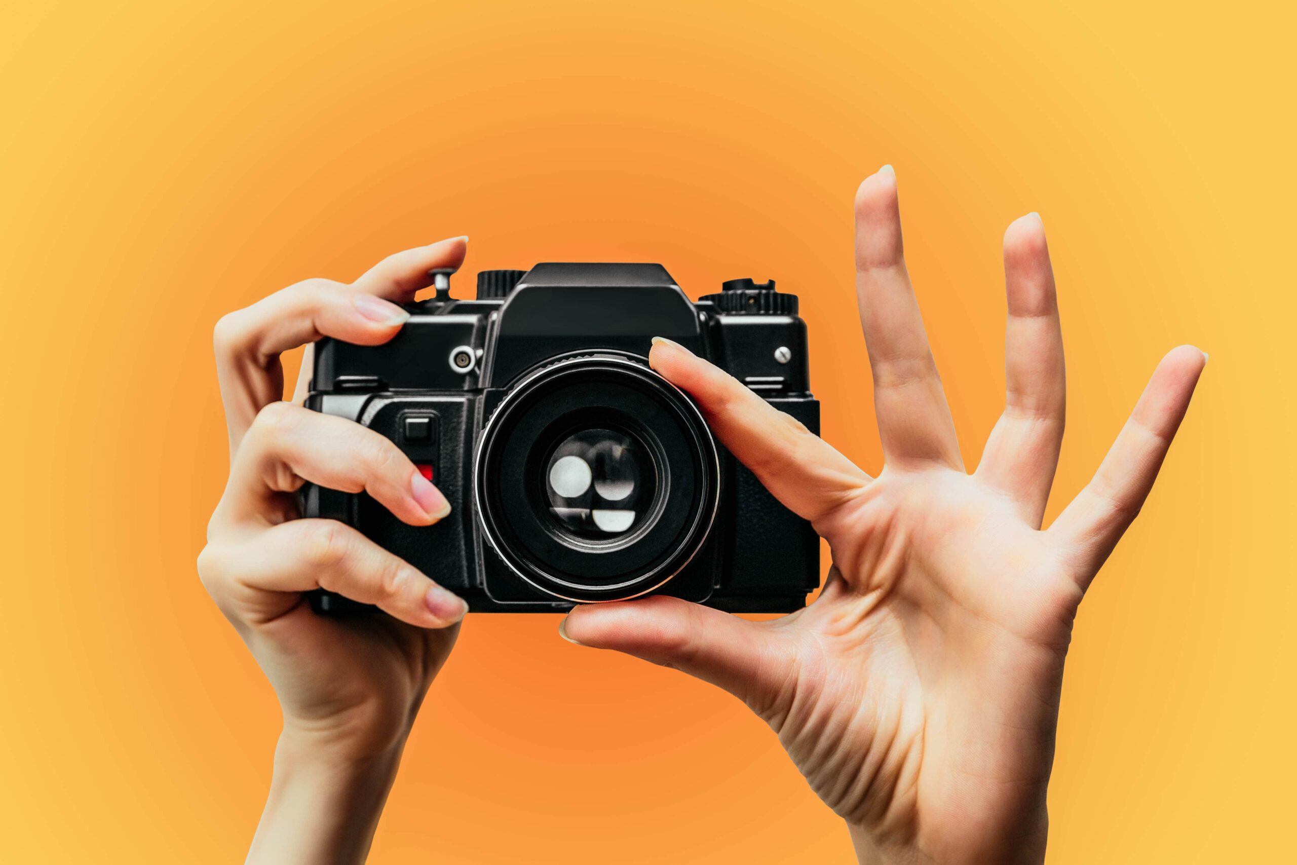 Strategi Promosi Efektif Melalui Sosmed Bisnis Video Kreatif di Rajakomen.com