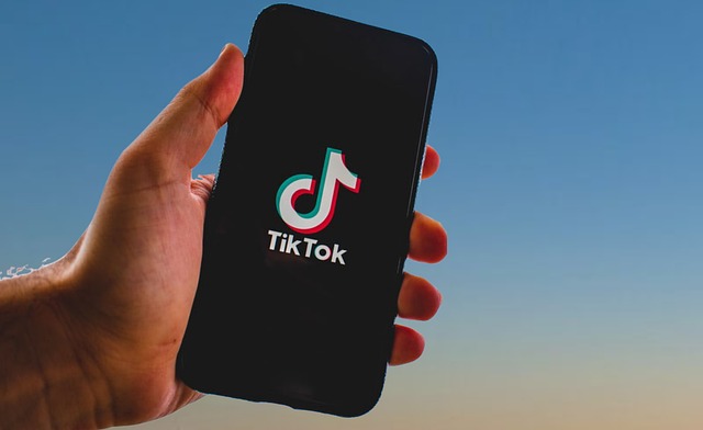 Jasa Share TikTok: Solusi Strategis Untuk Memperluas Jangkauan Video