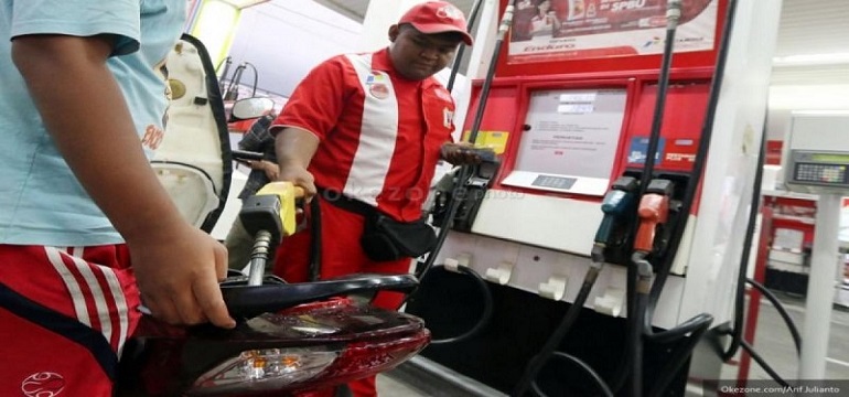 Saat Membeli Bensin, Menggunakan Takaran Rupiah atau Liter?
