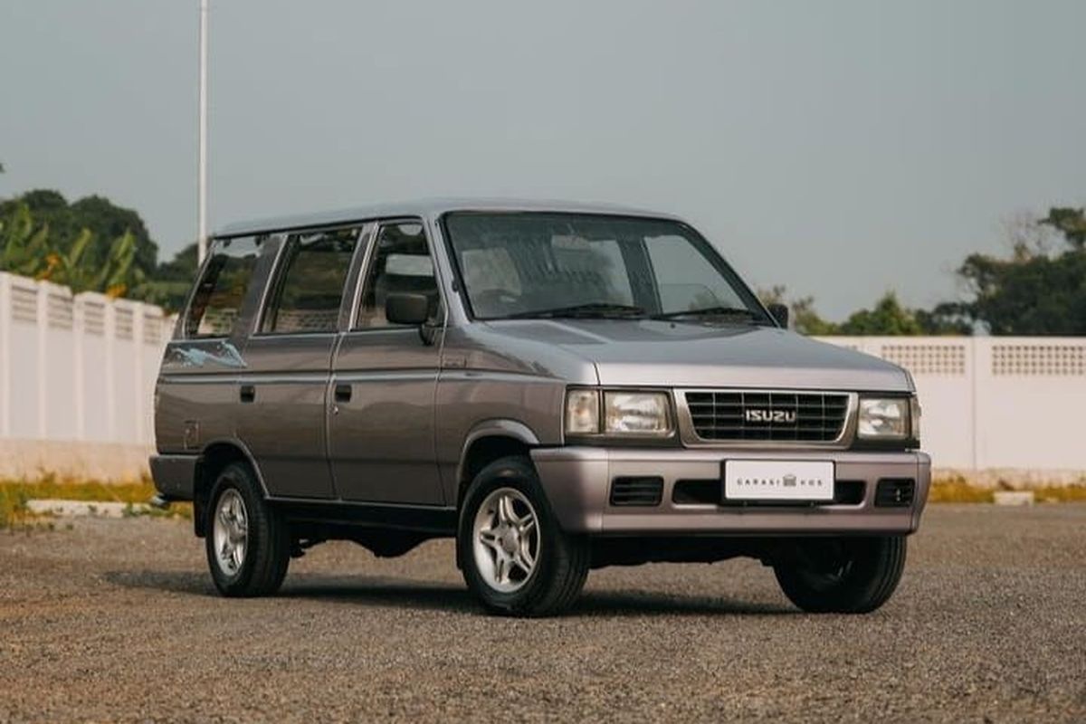Bagaimana Isuzu Panther Kotak Membentuk Persepsi Mobil Keluarga yang Tangguh