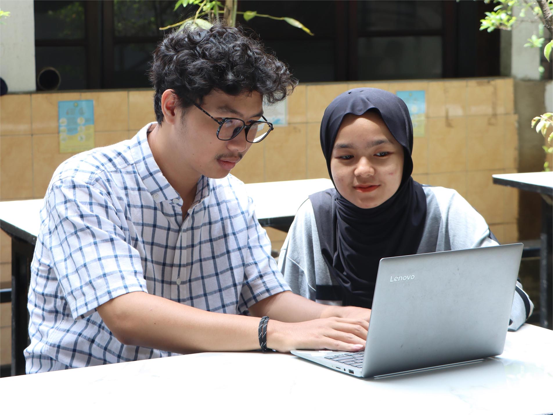 Jurusan Informatika Belajar Apa Saja dan Bagaimana Kuliah Hemat Biaya?