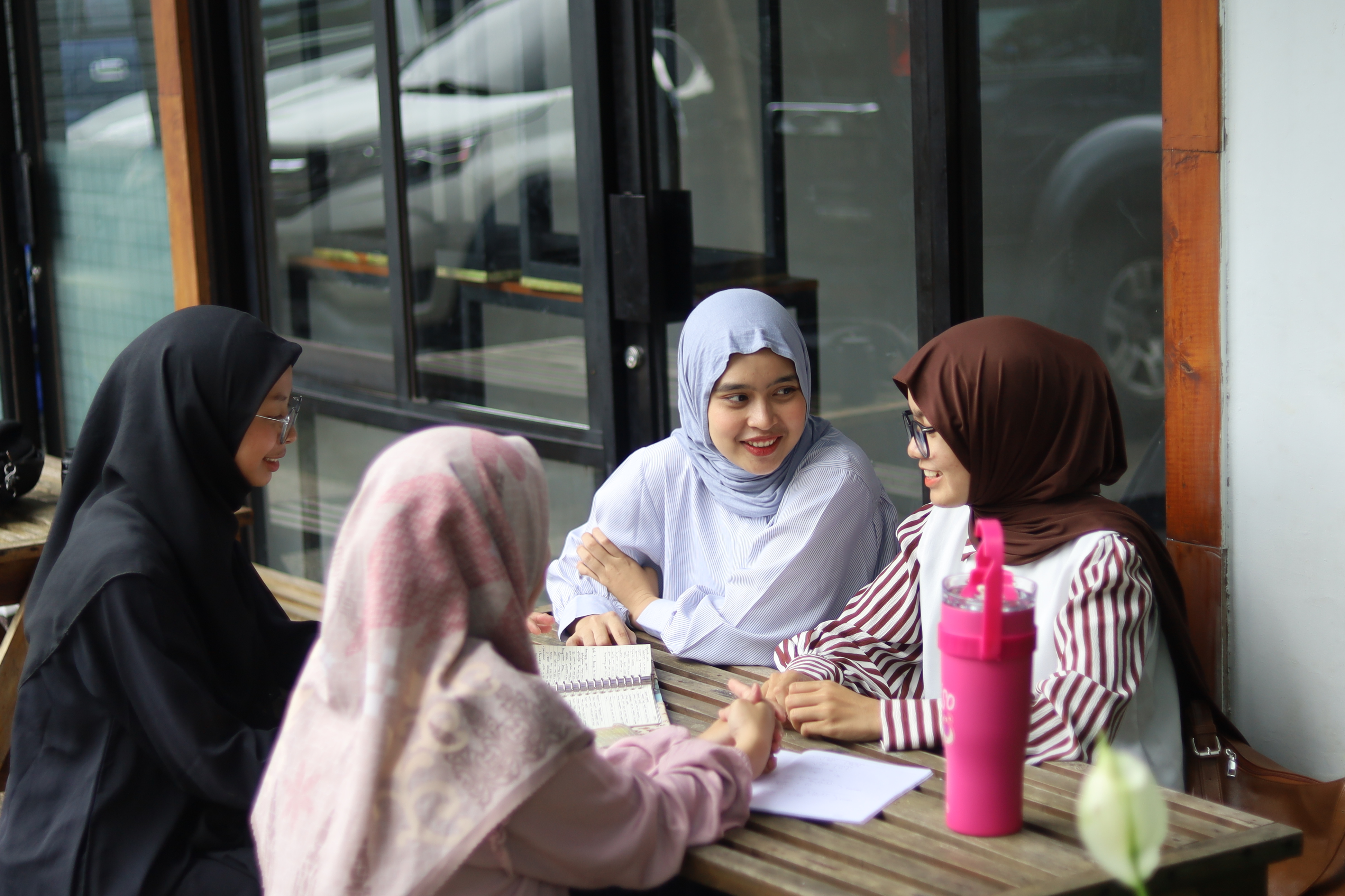 Kenapa Bisnis Digital Makin Menarik untuk Calon Mahasiswa